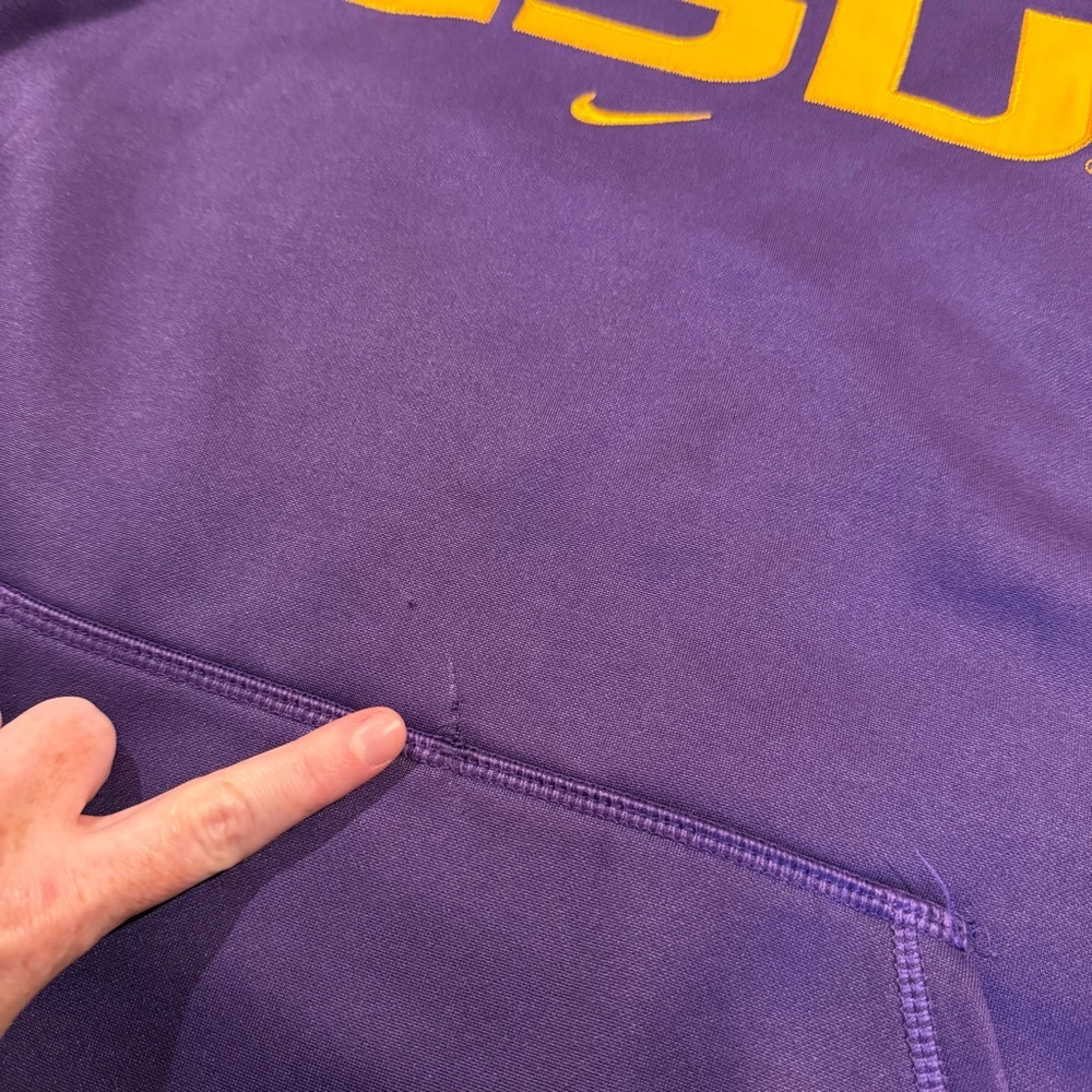 Nike Men’s LSU Tigers Therma-FIT Hoodie Purple Gold Pullover Sweatshirt XL - Picture 9 of 9